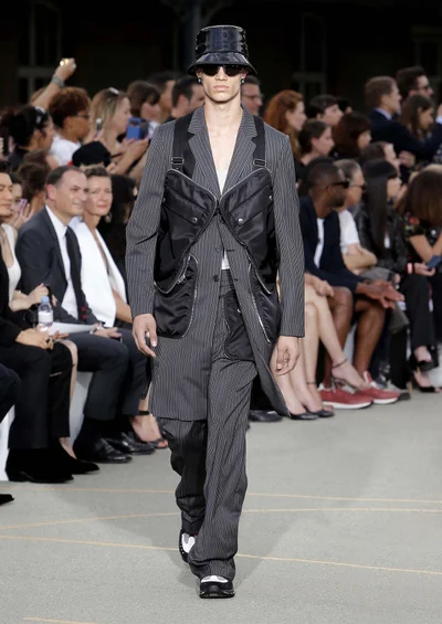 Look 7